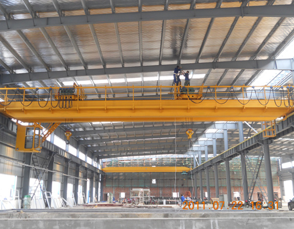 8t+8t-22.5m雙梁雙小車(chē)吊鉤橋式起重機(jī)